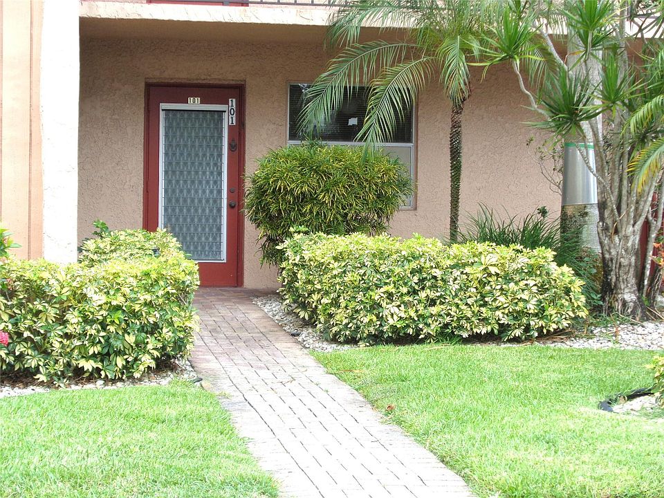 1st image of 7320 Lake Circle Drive #101