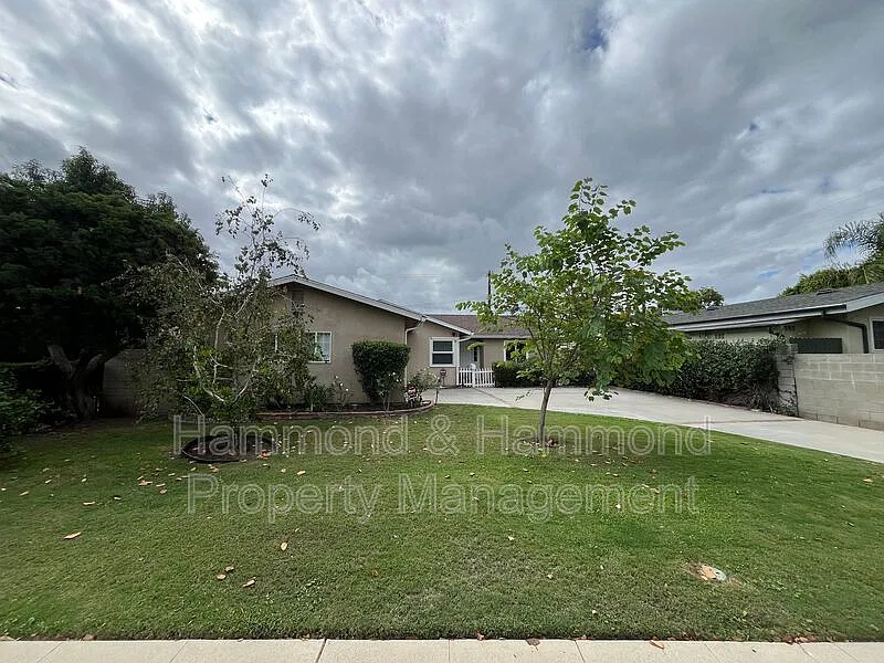 16750 Index St