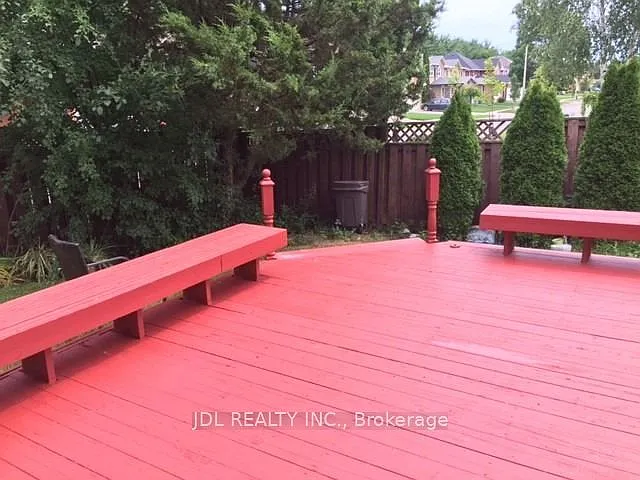 87 Strathmore Dr — Photo 11