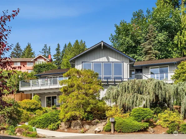 2401 169th Place SE, Bellevue, WA 98008
