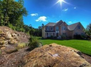 10 Rachel Way, Bedford, NH 03110