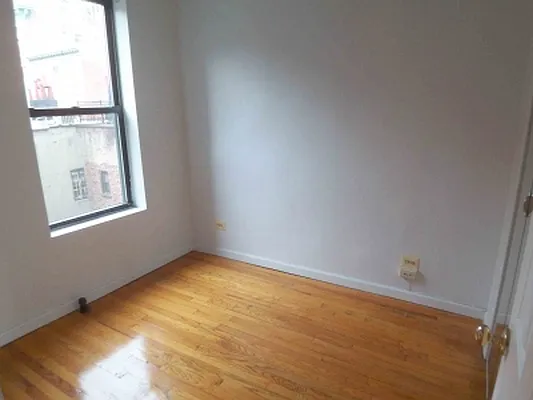 Rented by Citi Habitats | media 16