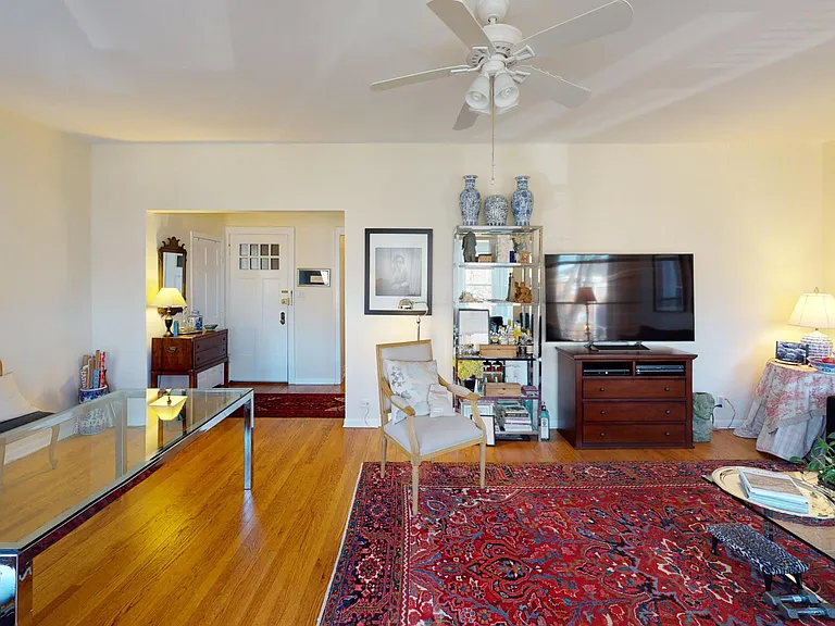 1133 W North Shore Ave #2 — Photo 34