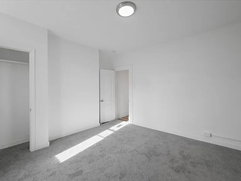 4100 Howley St — Photo 9