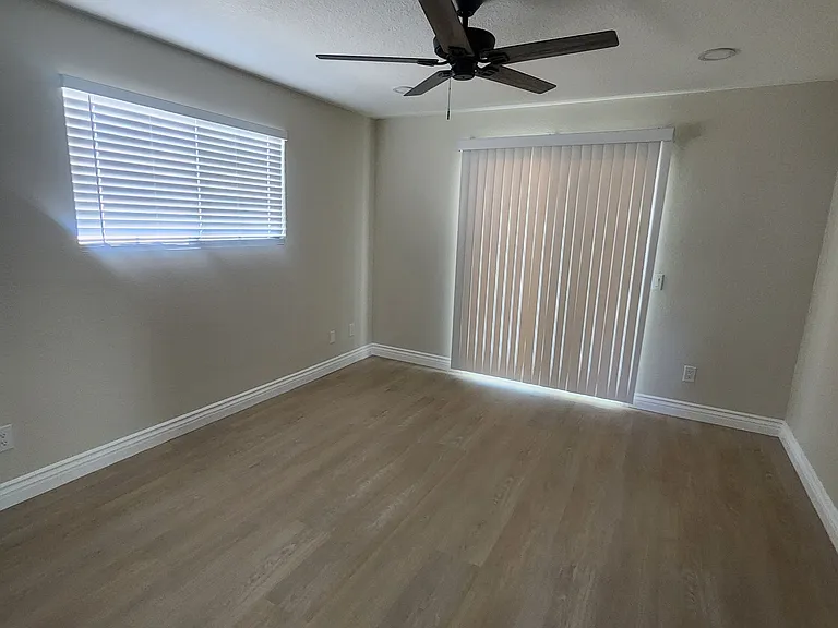 14104 Hillcrest Dr — Photo 25