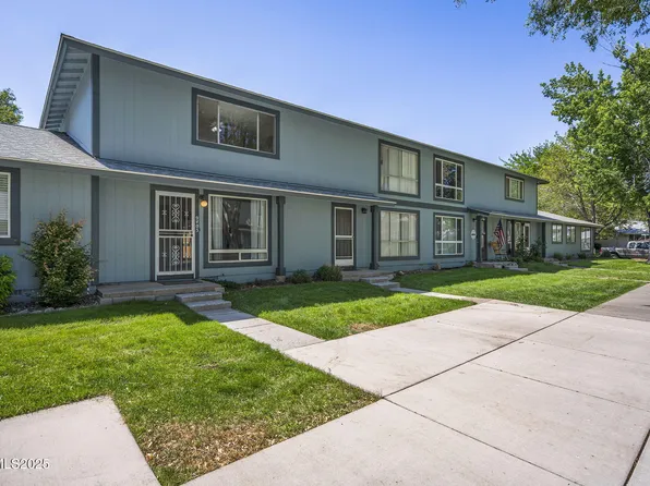 940 Woodberry Dr APT 5, Sparks, NV 89434