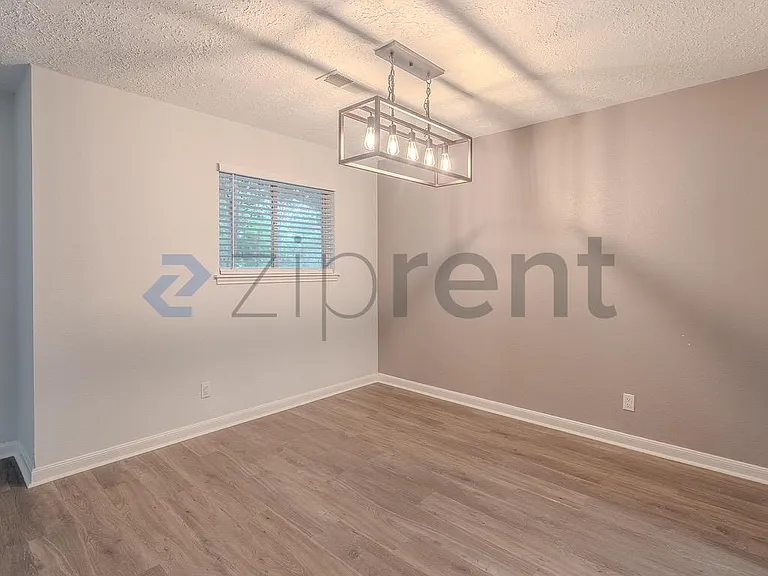 15443 Blackhawk Blvd — Photo 20