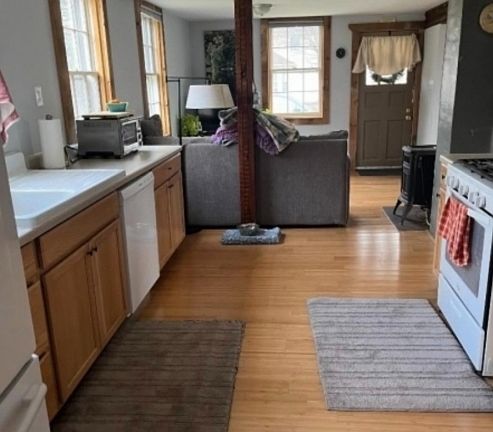5th image of 201 Libertyville Rd