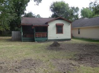 12118 23rd St, Santa Fe, TX 77510