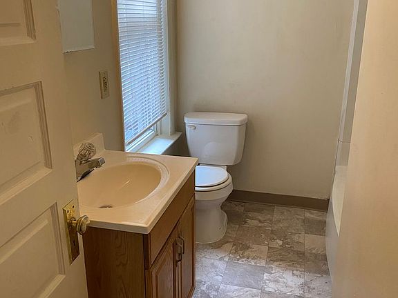 4th image of 301 Union St #7