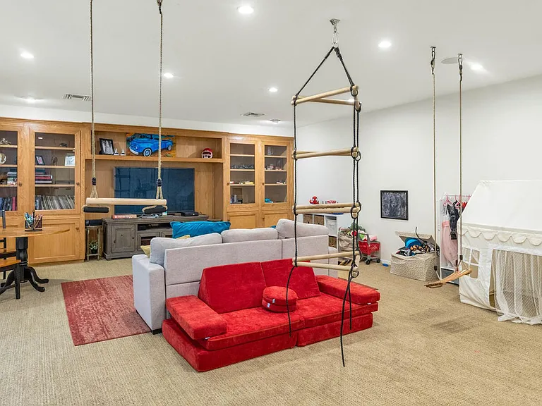 1021 W Encanto Blvd — Photo 19
