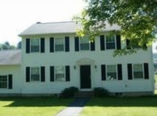 194 N Main St, Sunderland, MA 01375