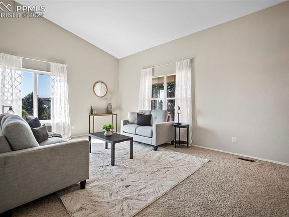 4th image of 6411 Showhorse Ct