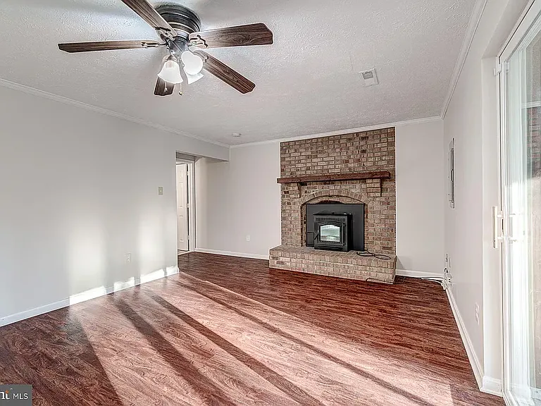 11134 Stonebrook Dr — Photo 4