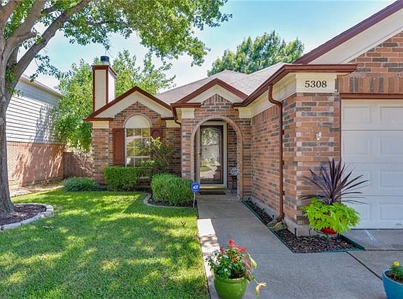 3rd image of 5308 Faireast Ct
