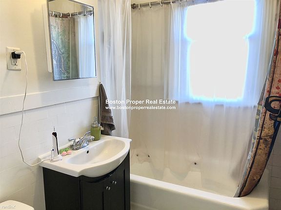 64 Charlesgate East #87 Boston - Fenway Unit Photo 6