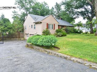 150 Gordon Rd #1, Waban, MA 02468