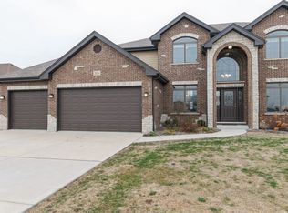 2036 Edgeview Dr, New Lenox, IL 60451