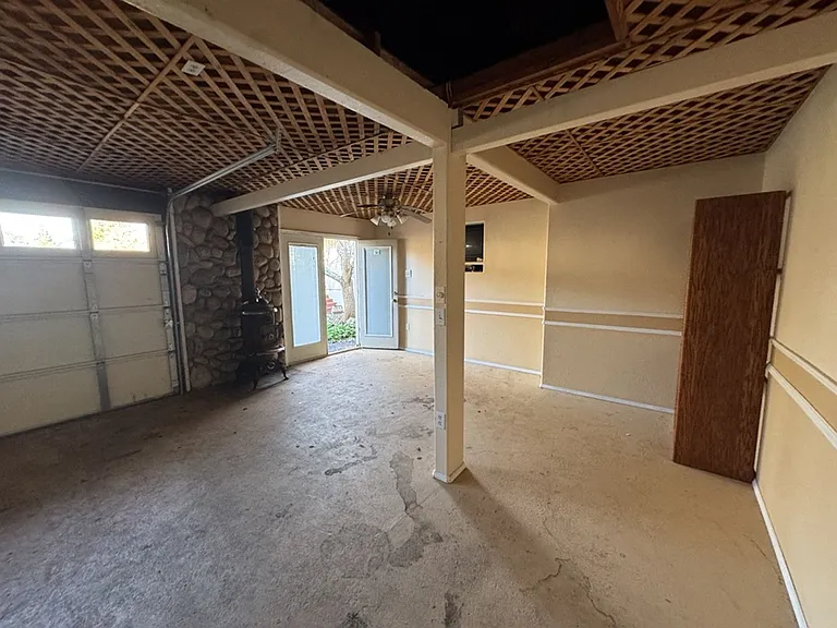 2026 Ridgewood Dr — Photo 23