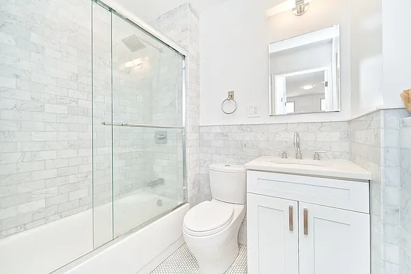 Rented by Living New York | media 4