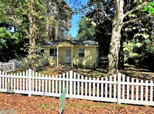 5401 Rosswood Ln, Redding, CA 96001