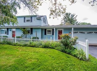 703 Embury Rd, Rochester, NY 14625