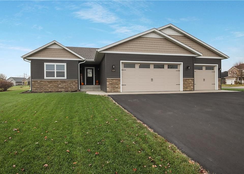 5325 Renee Drive, Eau Claire, WI 54703 | Zillow