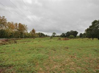 8550 Sage Creek Rd, Cedar Hill, MO 63016