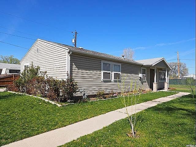 1st image of 1116 W American Ave