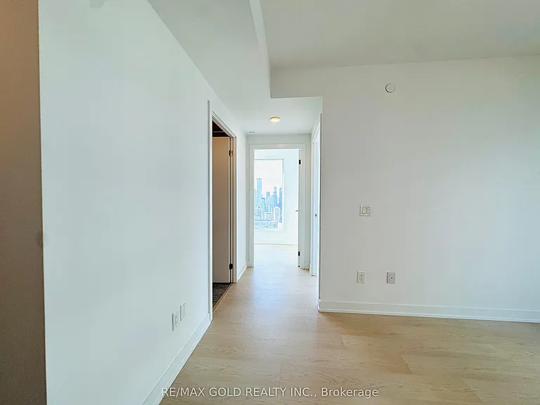 252 Church St #5106 — Photo 23