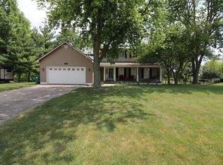 884 Stevens Creek Ln, Forsyth, IL 62535