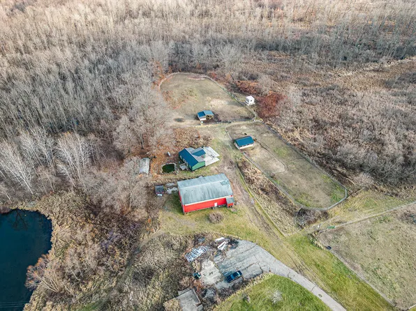 57803 N O'Keefe St, Cassopolis, MI 49031