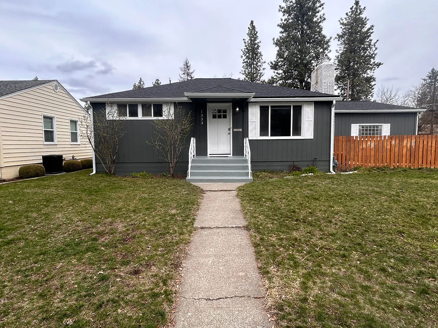 Beautiful 3 Bed, 2 Bath House Near Manito Park on South Hill! — Photo 1