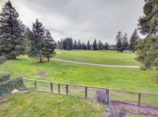 870 Hudis Street, Rohnert Park, CA 94928