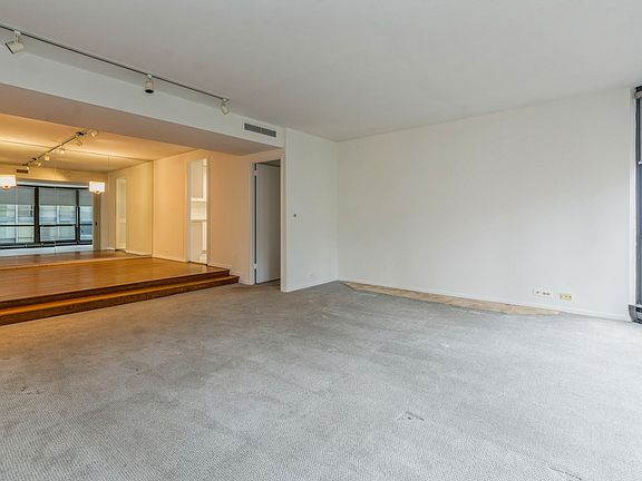 5th image of 990 N Lake Shore Dr APT 17B