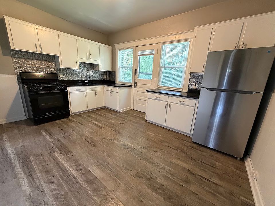 1st image of 75-81 Presque St #77