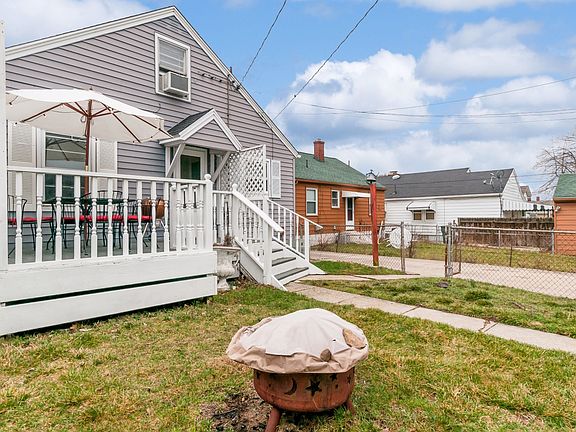 5th image of 3609 Wayne Ave