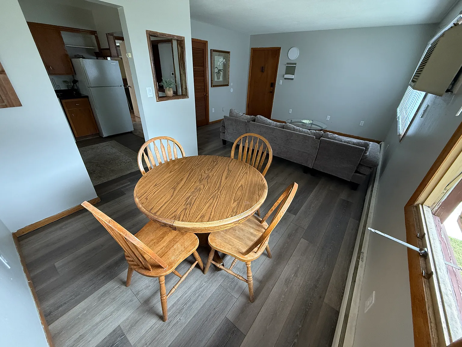 1358-Bear Creek Rentals — Photo 2