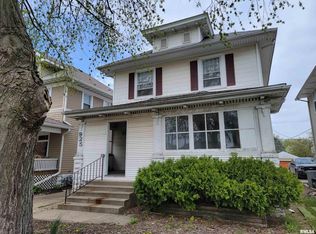 925 S Grand Ave W, Springfield, IL 62704