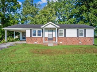 1138 Peach Orchard Rd, Cookeville, TN 38501