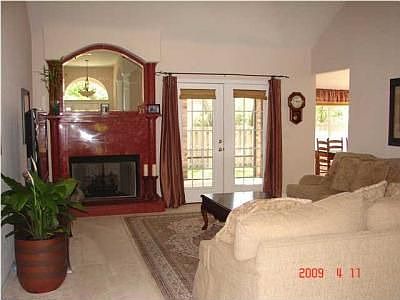 5th image of 405 Deep Water Ln