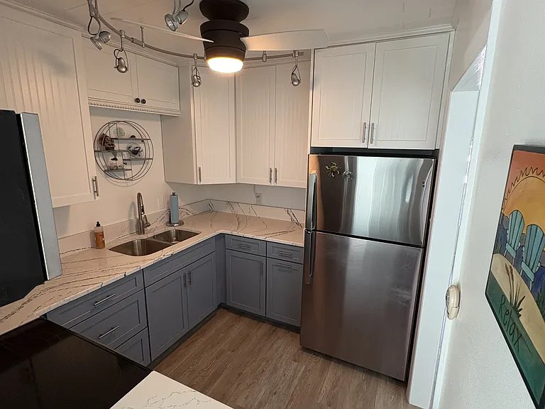 907 Gibbs Rd #6 — Photo 9