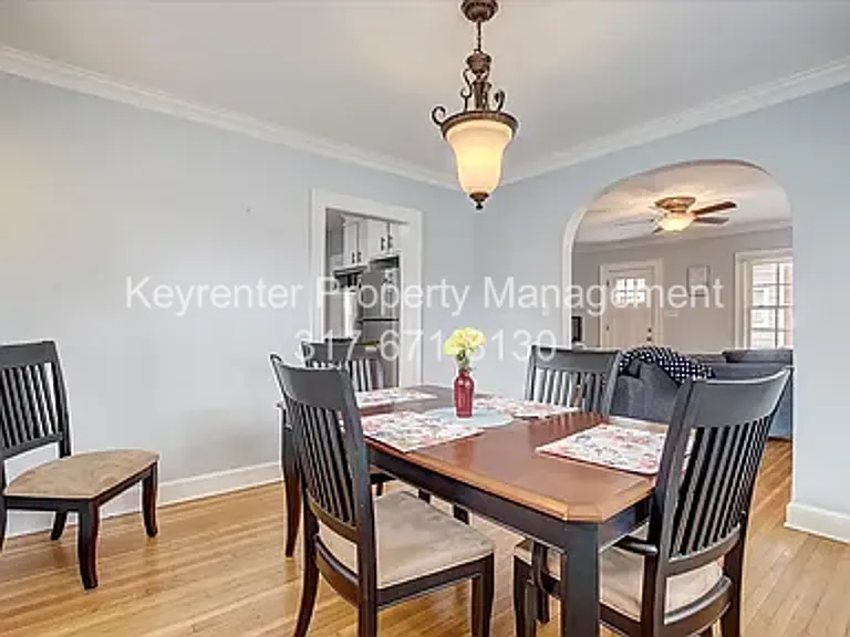 528 W 43rd St — Photo 10
