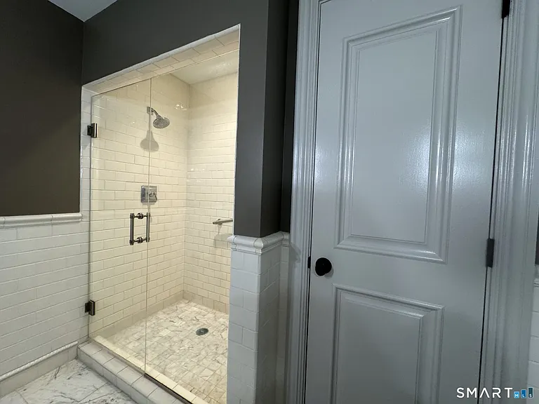 85 Memorial Rd #201 — Photo 25