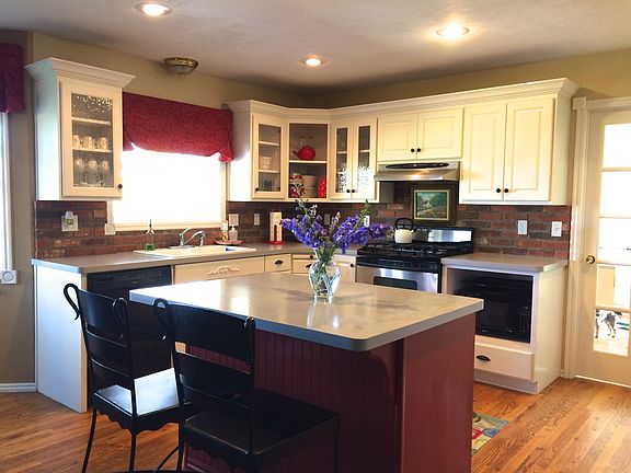 Beautiful Country Kitchen