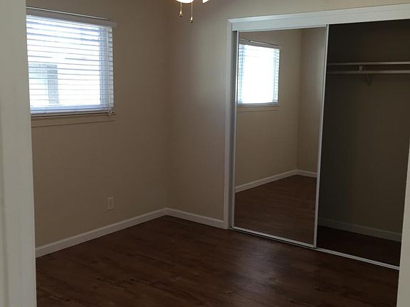 4th image of 1011 Leigh Ave