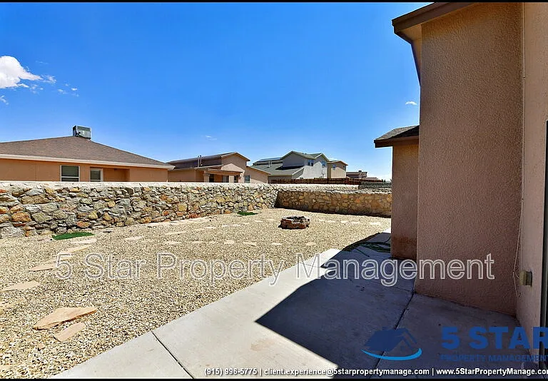 11613 Ochre Bluff Ln — Photo 34