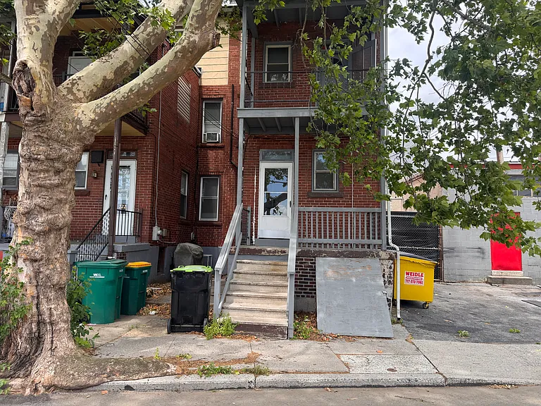 720 Lehman Street — Photo 6