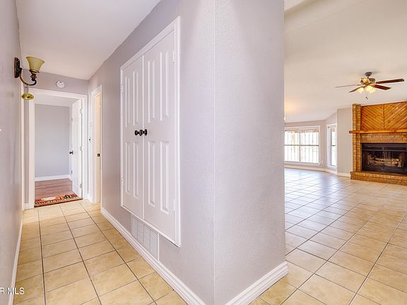 5th image of 656 Abington Dr