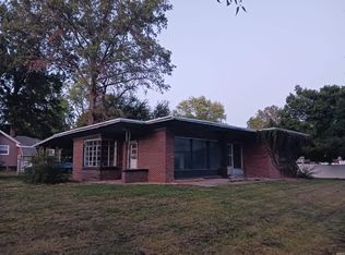 2716 S 26th St, Terre Haute, IN 47802